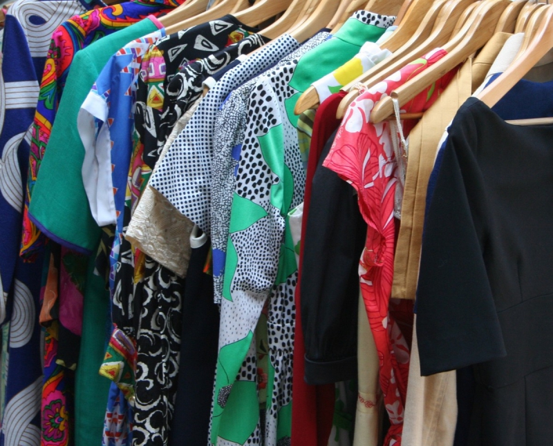 vente-BELGENTIER-min_dresses_apparel_clothing_clothes_clothes_hangers_wooden_hangers_retail_shop_closet-1149845